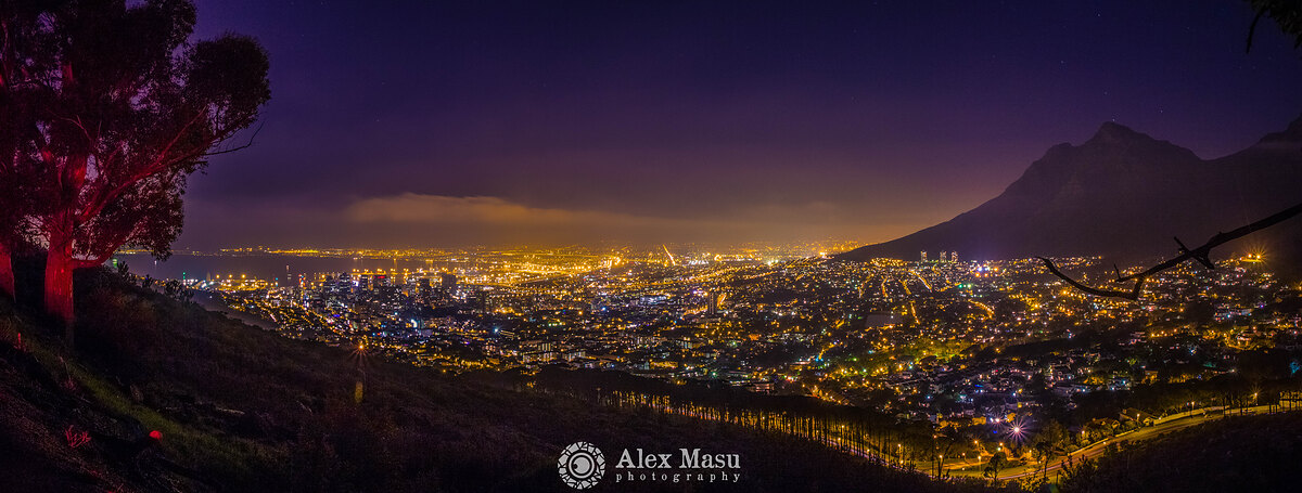 Wide angle Signal Hill Shot